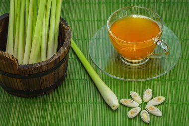 Lemongrass Green Tea: A Refreshing Citrus-Infused Wellness Blend